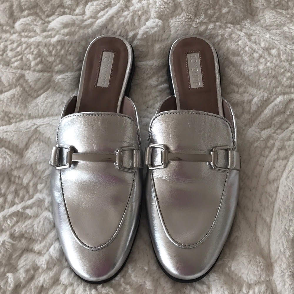Brand new Topshop Silver “Kylie” Mule